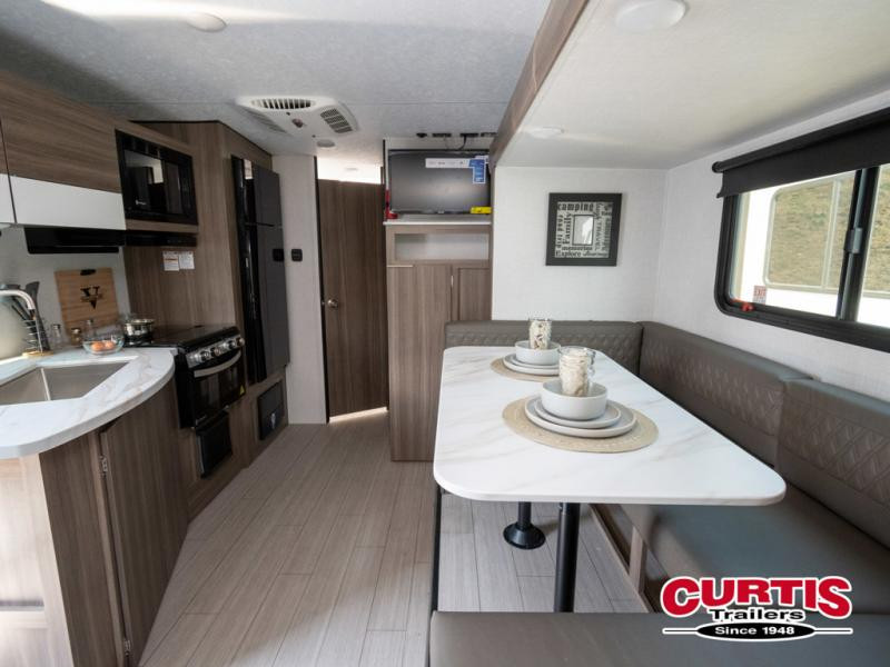 2025 Venture RV Sonic SN220VBH-interior