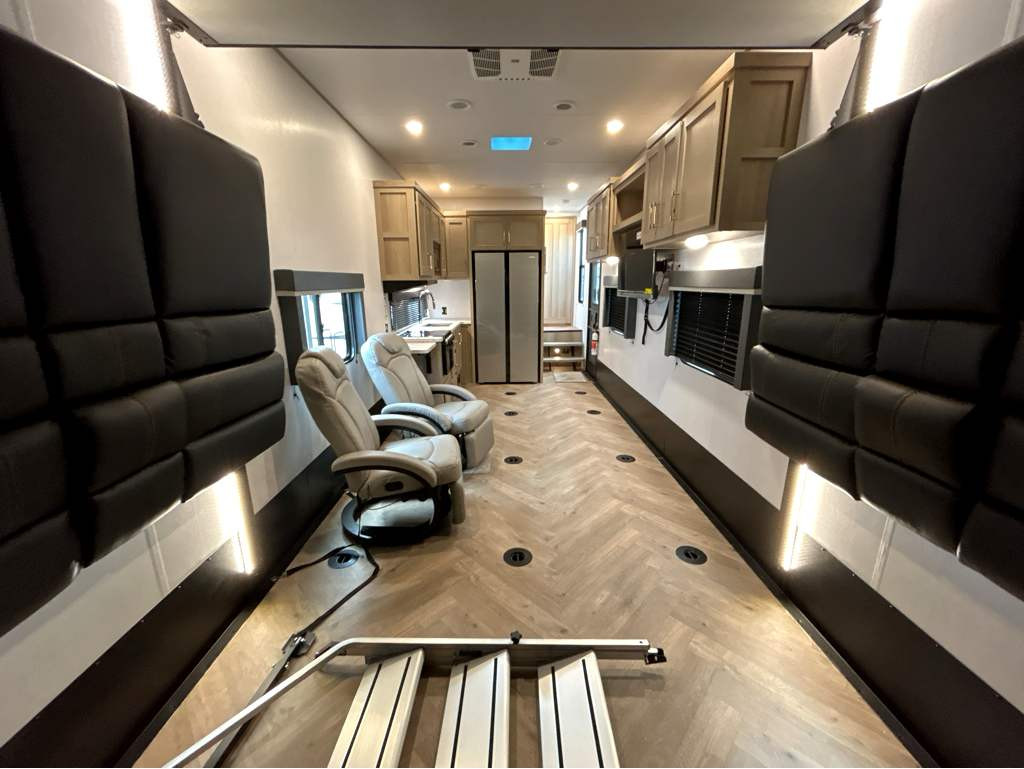 2025 Keystone Raptor Carbon 310-interior