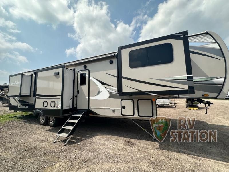 New 2023 Highland Ridge RV Mesa Ridge exterior