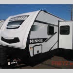 Winnebago Industries Towables Minnie 2801BHS exterior.jpg