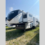 2026 Jayco Pinnacle 32RLTS-exterior.jpeg