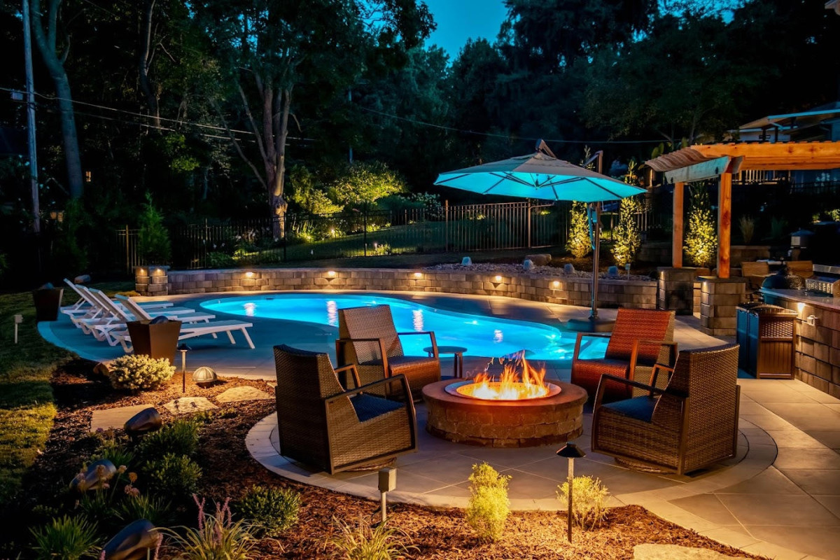 Sheller Outdoor Living