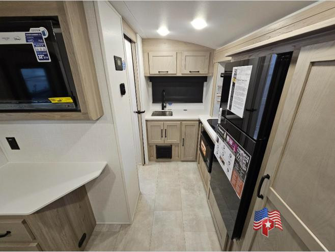 2025 Forest River RV Flagstaff E-Pro E15FBS - interior