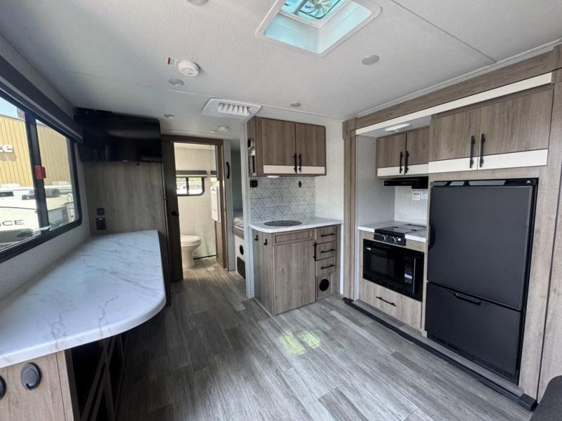 2024 Grand Design Imagine AIM 18BH-interior