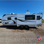 Keystone RV Cougar Half-Ton 25RD.jpg