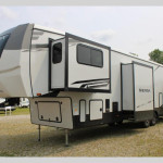 tradewinds rv center.jpg