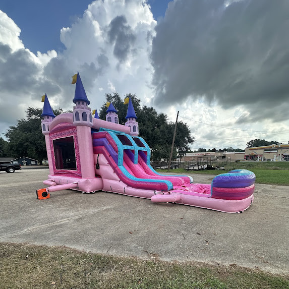 Weather, Vendors and Birthday Anxiety: Why Parties Feel Harder Now