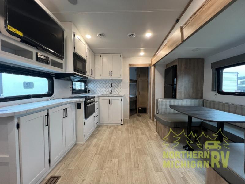 2025 Keystone RV Arcadia Select 27SBH - interior