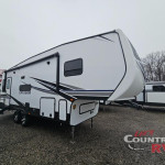 CrossRoads RV Cruiser Aire CR24RL exterior.jpg