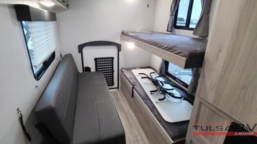 Winnebago Industries Towables Hike 100 interior