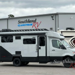 New 2026 Tiffin Motorhomes Open Trail 25 AO.jpg