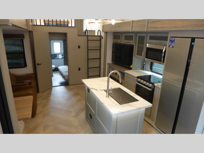 2025 Keystone RV Sprinter 3920DSL-interior