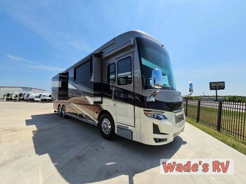 2025 Newmar Mountain Aire 3825 - exterior