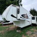 2010 Keystone RV Cougar 312RLS-exterior.jpeg
