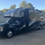 Thor Motor Coach Omni SV34.jpg