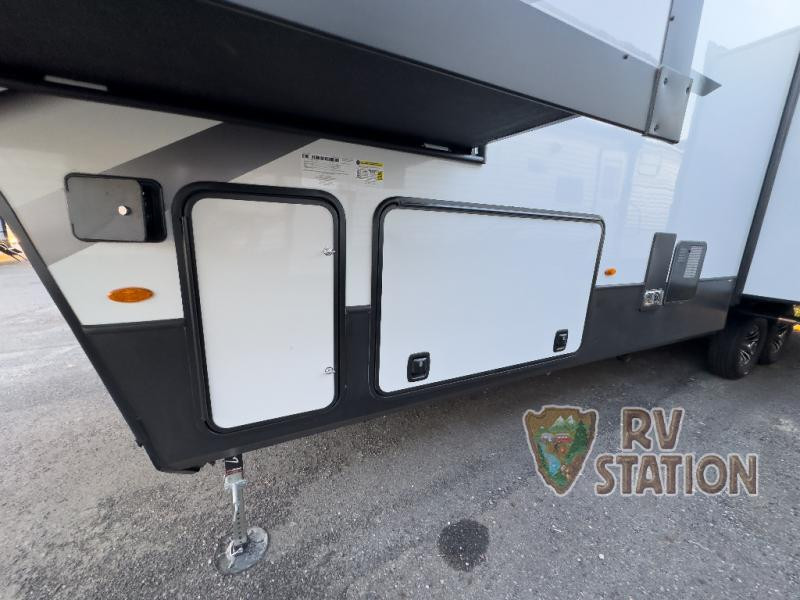 2025 Keystone RV Montana High Country 331RL-storage