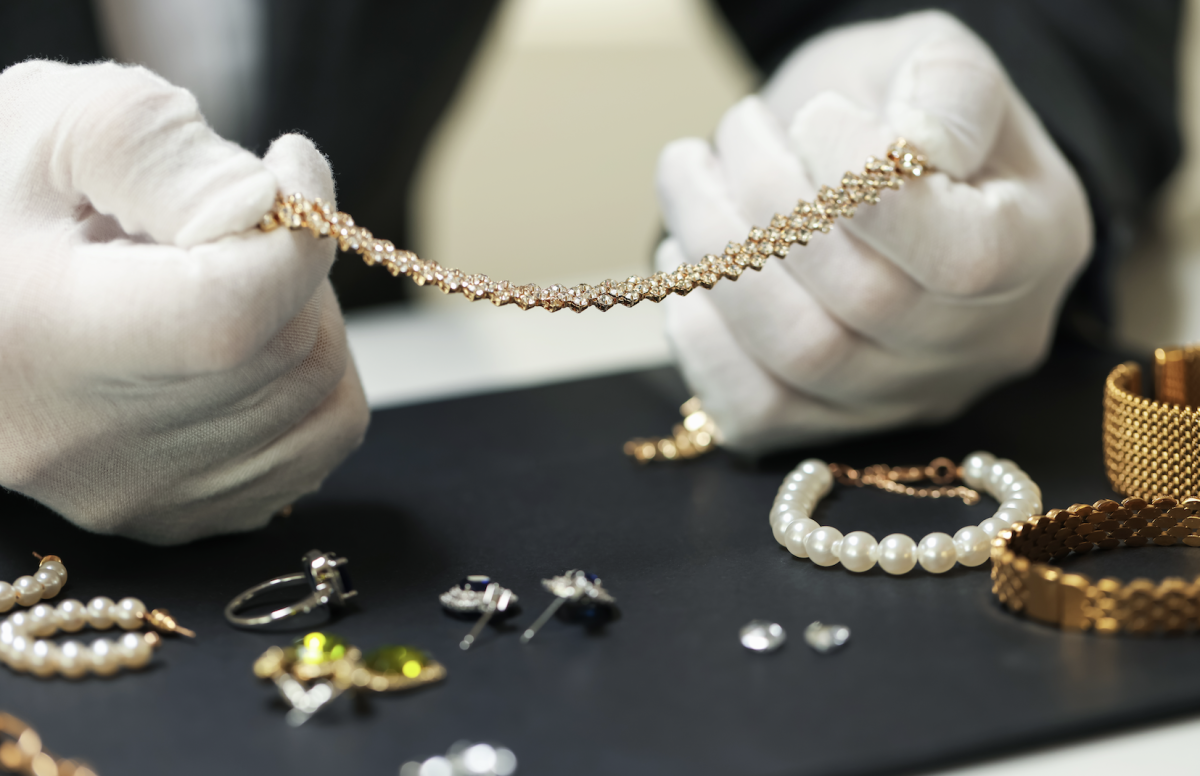 Gold Rush Arlington Cash for Gold, Cash for Silver, Cash for Diamonds