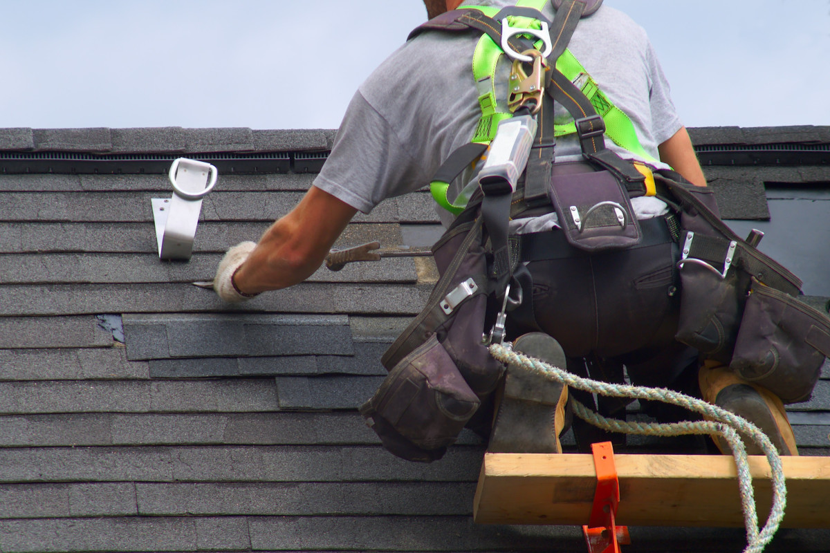 Diamond Roofing and Construction Earns Trust as a Leading Seattle Roofer