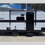 Heartland Prowler Lynx.jpg