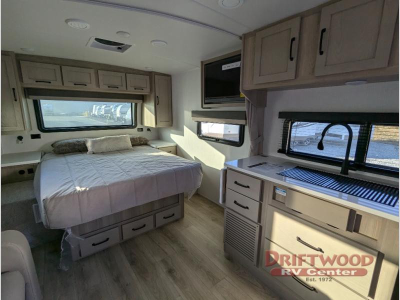 2025 Forest River RV Rockwood Mini Lite 2109S-bed