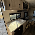 Coachmen RV Catalina Summit Series 7 .jpg