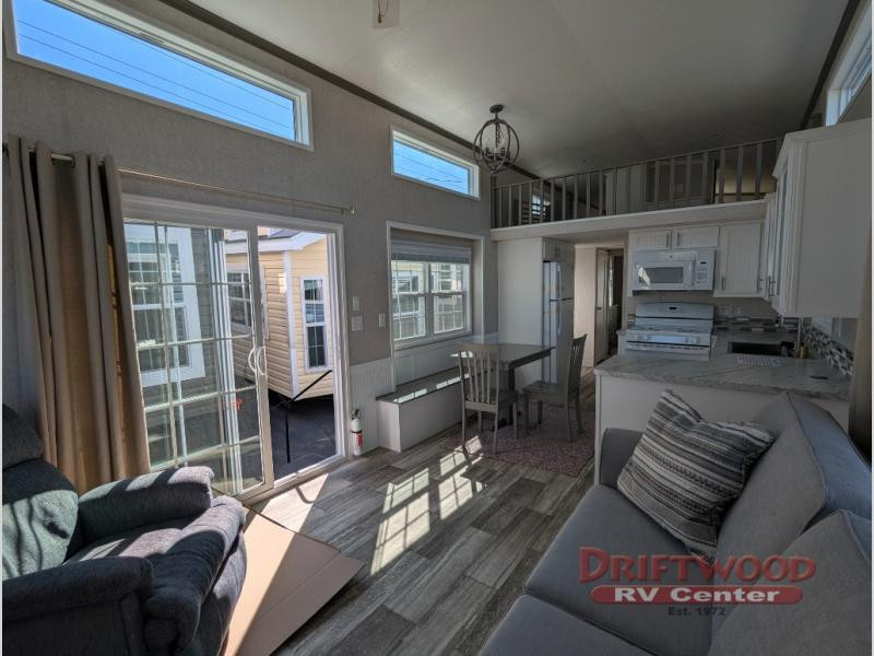 2025 Canterbury Parkvue P38-FEBL-interior