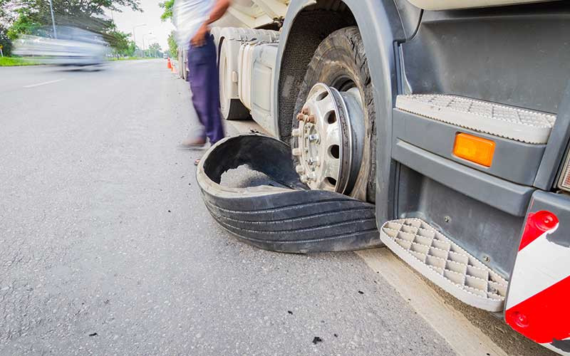 truck tire blowout accident
