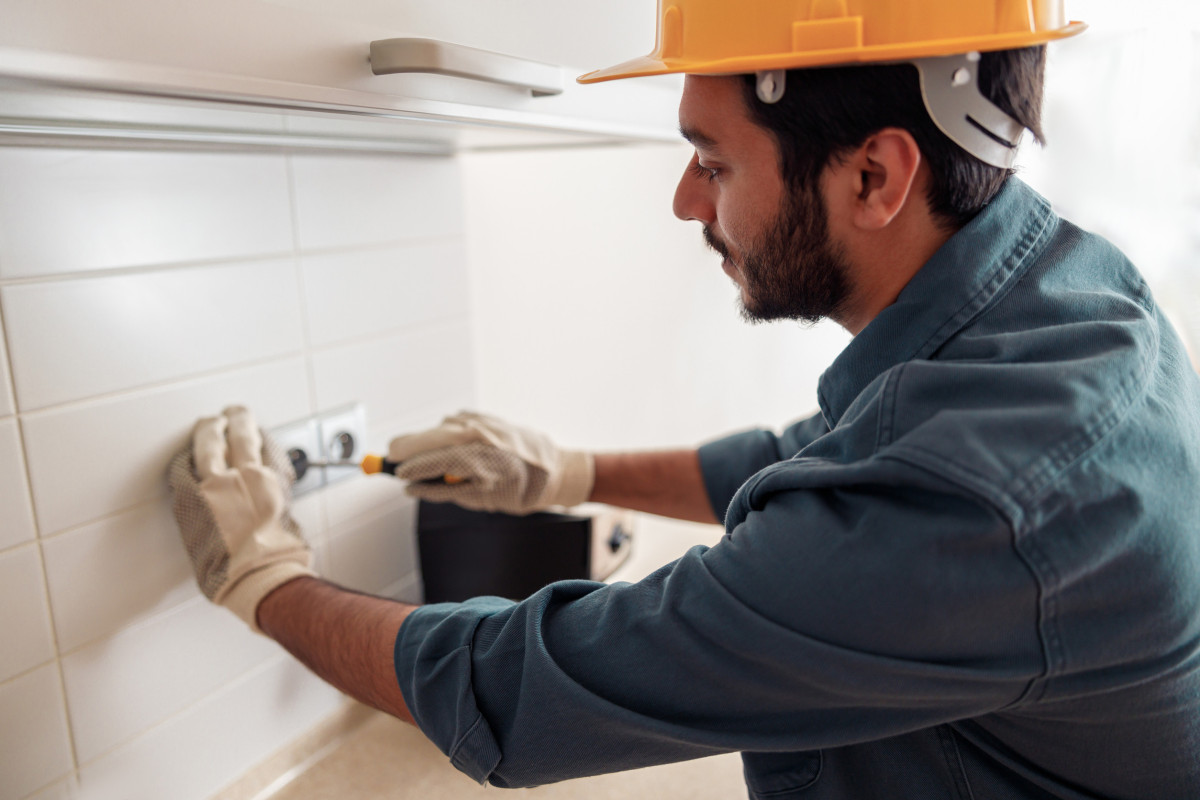 Demand Surges for Wholesale Electrical as Builders Seek Reliable Supply Across USA