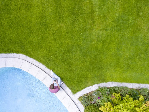 Hydroscape Pools Highlights New Trends in Custom Inground Pool Design