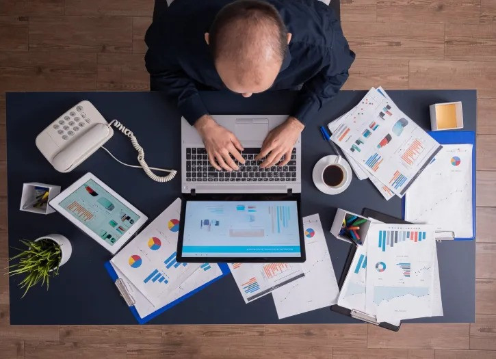 Optimizing Project Portfolios for Business Success