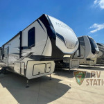 Used 2023 Keystone RV Montana.jpg