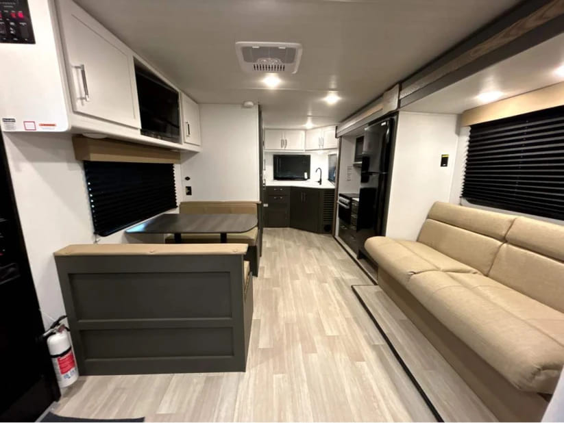 2025 Keystone Bullet Classic West 2240RKWE-interior