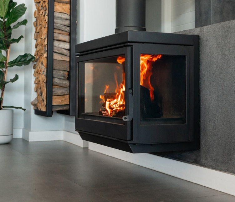 Hydrofire Explains Fireplace Glass vs Glass Fireplaces