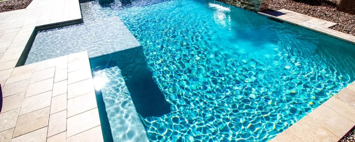 Expert Pool Cleaning Services for a Sparkling Clean Pool