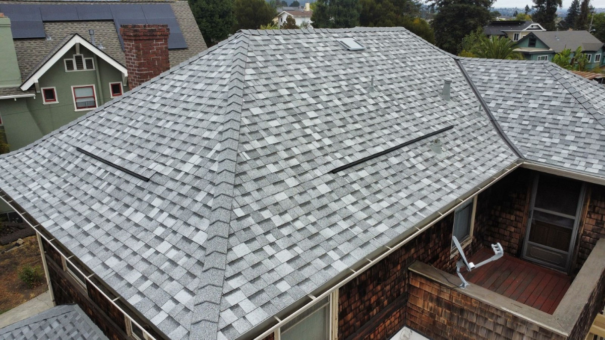 shingle roof replacement services in Walnut Creek