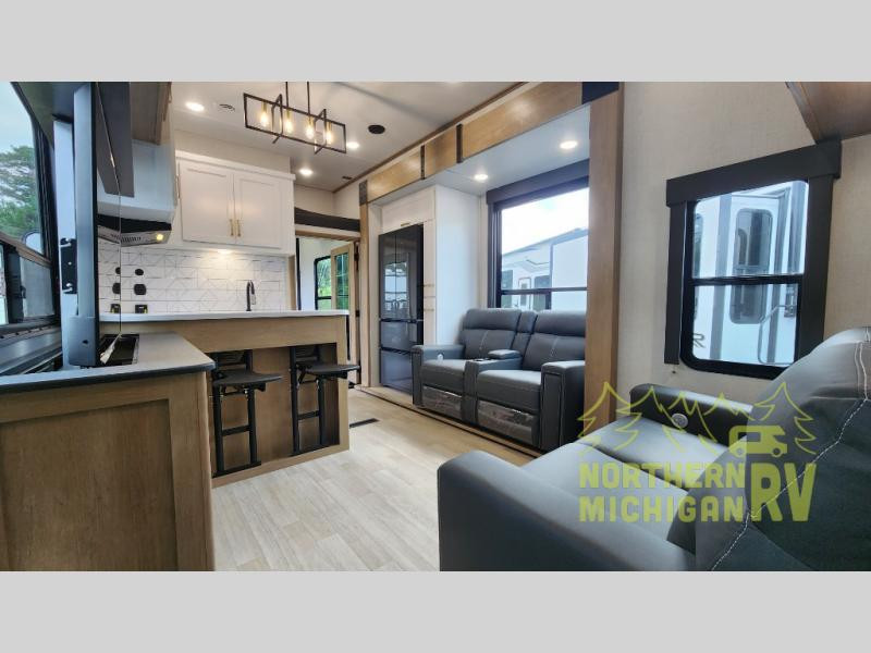 2025 Keystone RV Raptor Carbon Series 360-interior