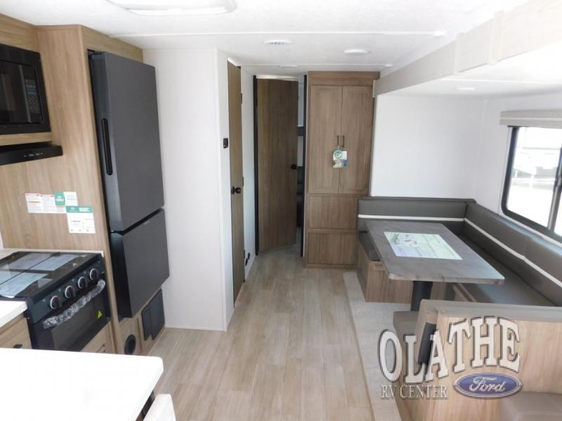 2026 Coachmen RV Freedom Express Select 30SE-interior