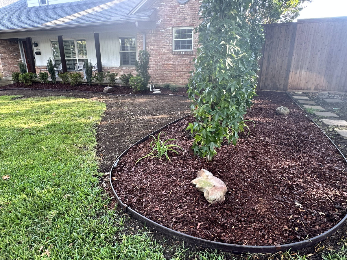 North Texas Spring Landscape Planning Guide from Secret Gardens