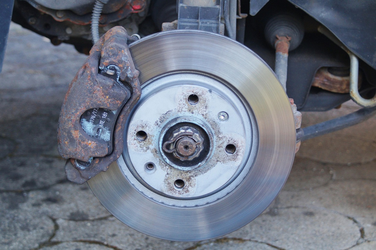 brake repair mechanic in Greeley CO