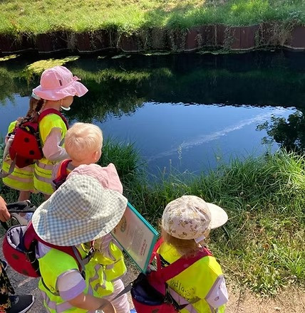 How Montessori, Forest School and Sustainability Work Together in Early Years