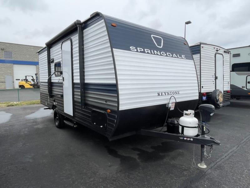 Eastern Washington’s Largest Selection of RVs Available Now at RnR RV Center