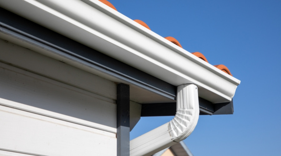 Why Seamless Gutter Installation Is Worth the Investment