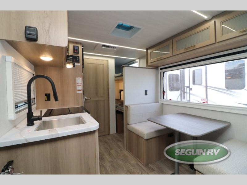 Keystone RV Outback OBX 17BH - interior