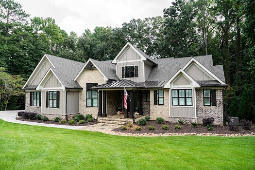 Dogwood Landscaping Elevates Luxury Outdoor Design Services in Acworth