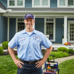 031722 Roto-Rooter-Smiling-tech 2.jpeg