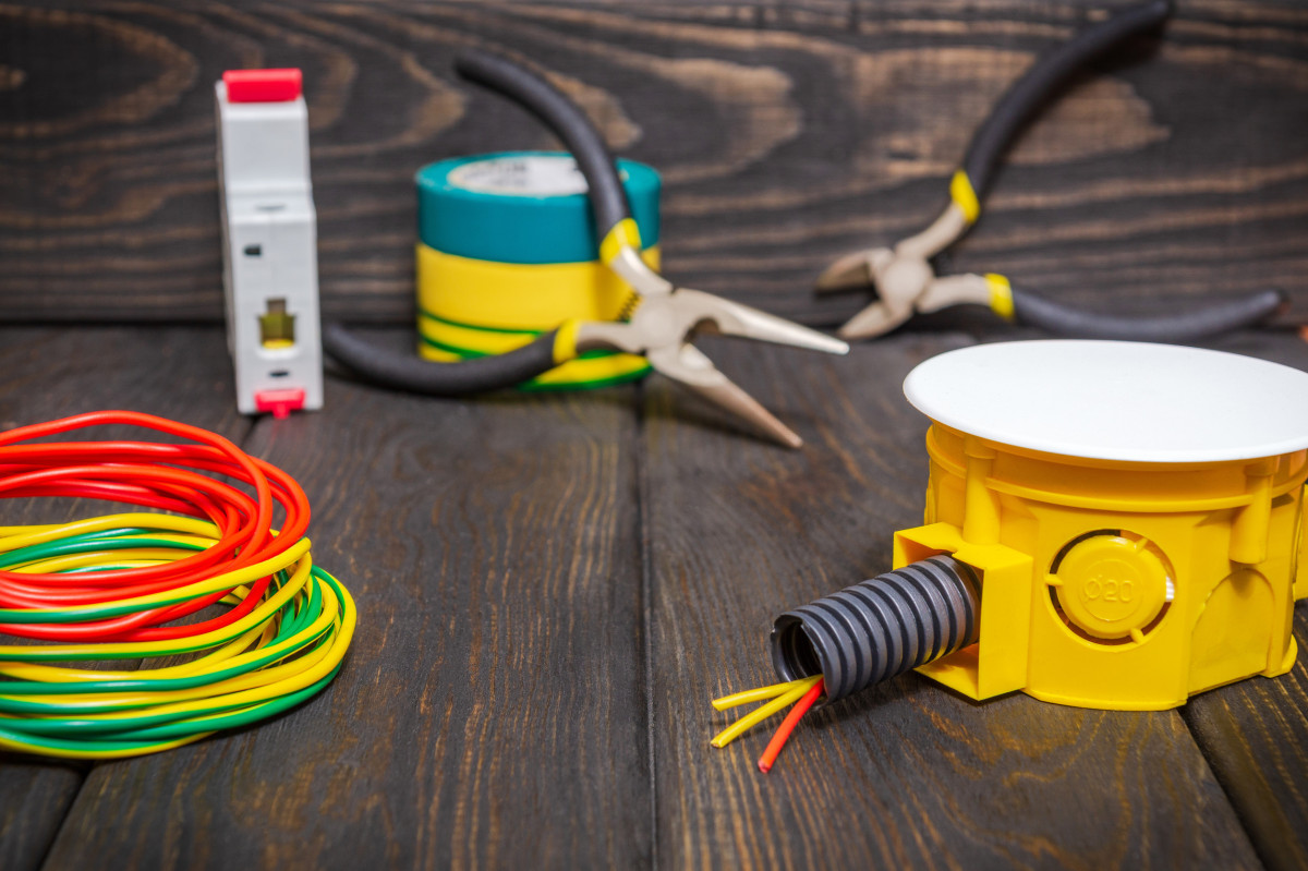 McKenzie Supply Co. Expands Wholesale Plumbing, Electrical & Construction Product Lines