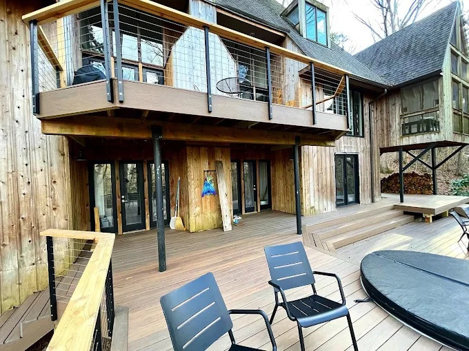 Harpeth Decks Shares Trex Deck Humidity and Rot Tips in Crieve Hall