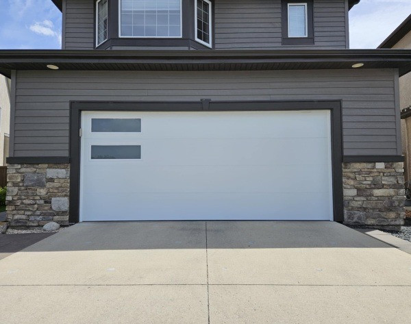 Professional Garage Door Services Improve Home Security in San Diego, C