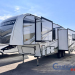 New 2024 Prime Time RV Crusader 275RDD.jpg