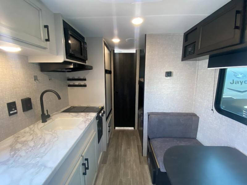2023 Jayco Jay Flight SLX 174BH-interior